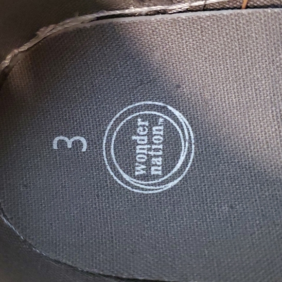 Glittery Fashion Sneakers - Picture 4 of 8